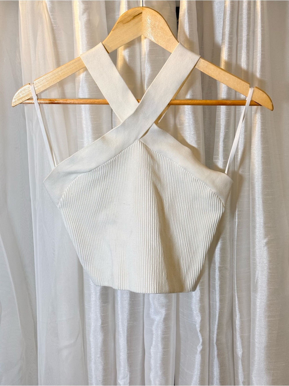 Babaton Cream Cross-Back Ribbed top date night L